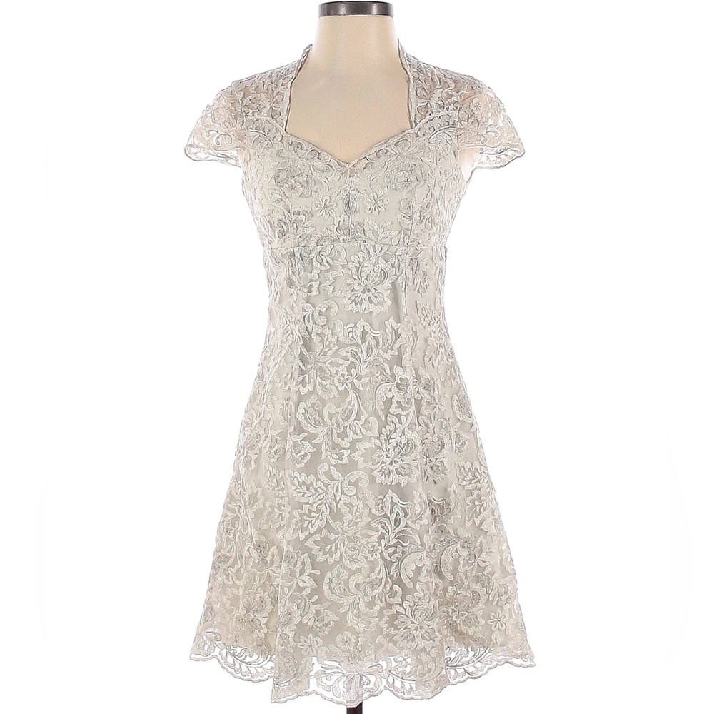 Ivory Marchesa Notte short bridal dress, size 2